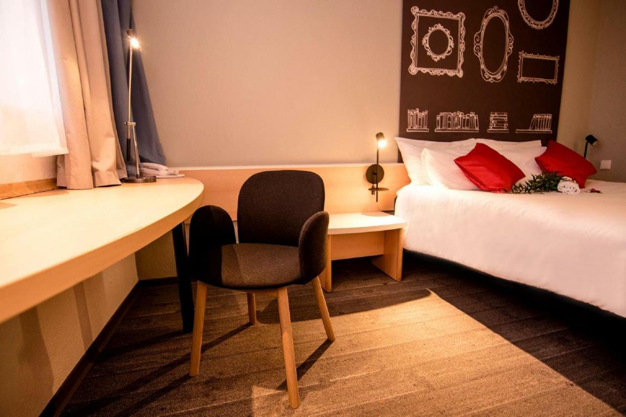 Ibis Poznan Stare Miasto Exterior foto